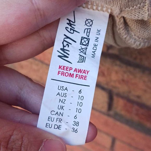 Nasty Gal knit short sleeve button up cardigan - Picture 4 of 5